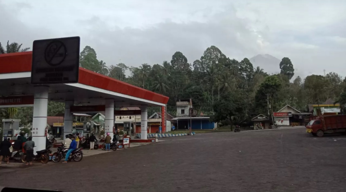 Stok-distribusi BBM dan LPG aman pascaerupsi Semeru