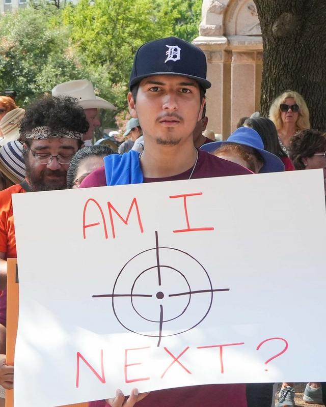 Penembakan di Uvalde