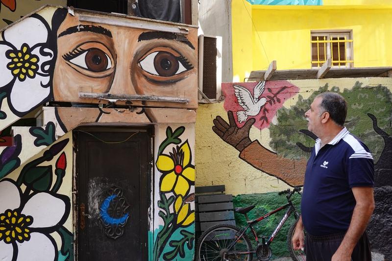 Mural mata raksasa di Silwan