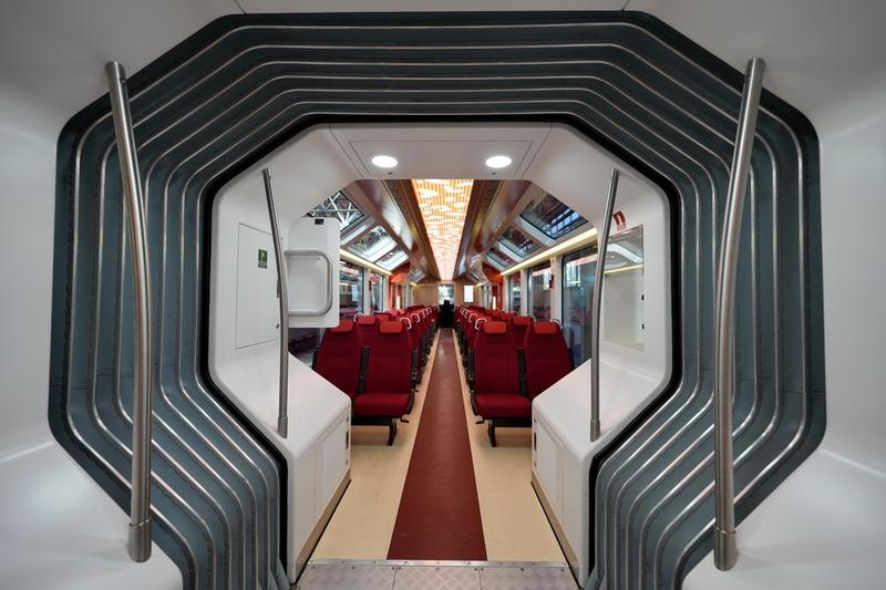 LRT energi baru China