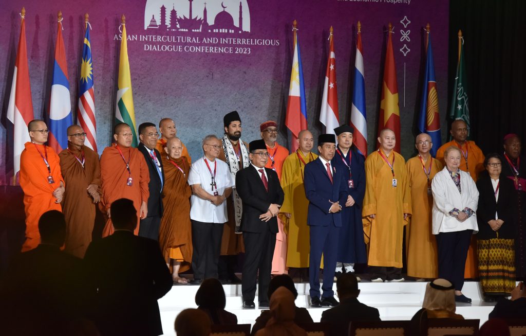 masyarakat ASEAN