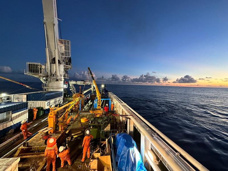Pembangkit tenaga panas laut