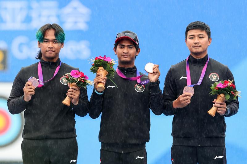 Indonesia berada di peringkat