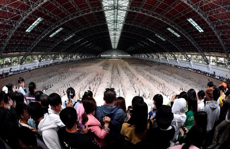 Pasukan Prajurit Terakota