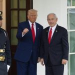 Trump mempertahankan tarif 17