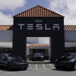 penjualan Tesla di Belanda