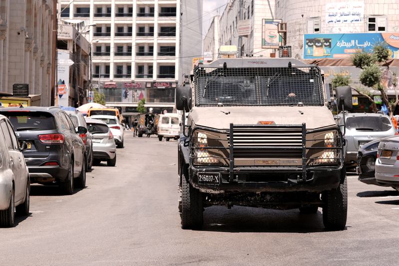 Israel menyerbu pusat kota