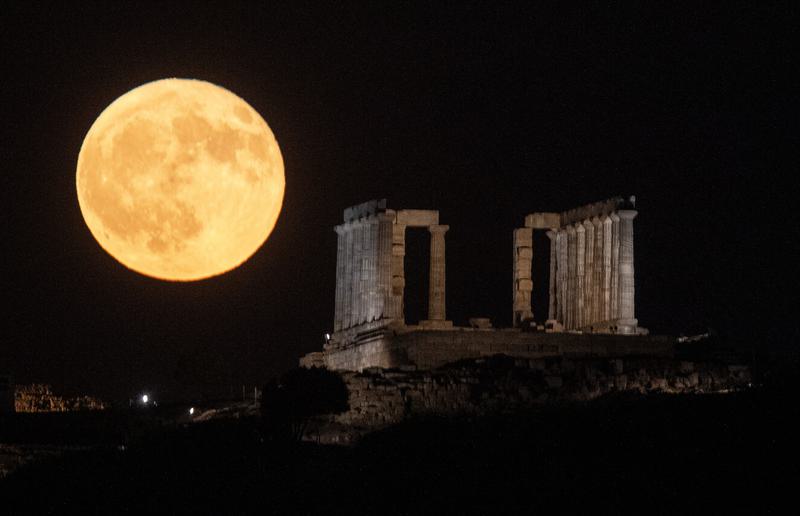 populasi Yunani menyusut