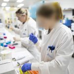 kulit manusia buatan laboratorium