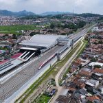 perluasan jalur kereta cepat