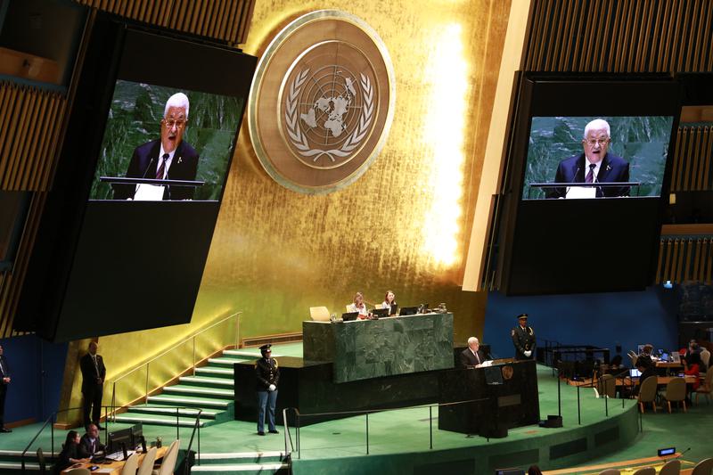 pemegang paspor Palestina