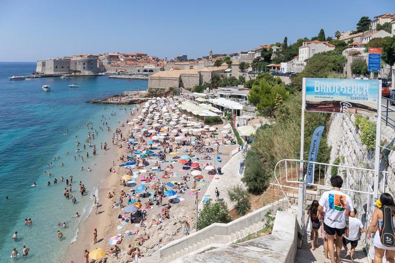 bulan lalu merupakan Agustus