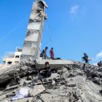 Israel kembali mengebom gedung