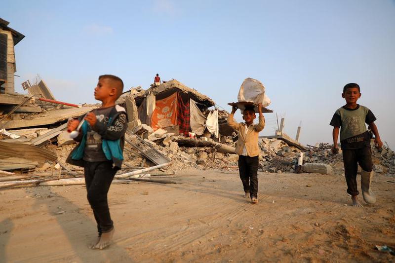 Pasukan internasional di dalam