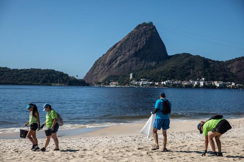 Operasi kepolisian besar-besaran