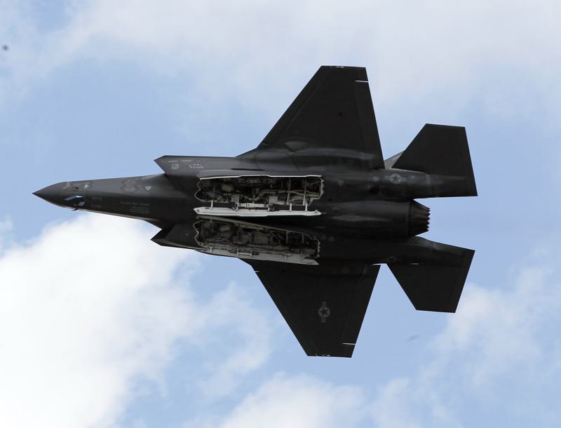 Pentagon melancarkan 22 serangan