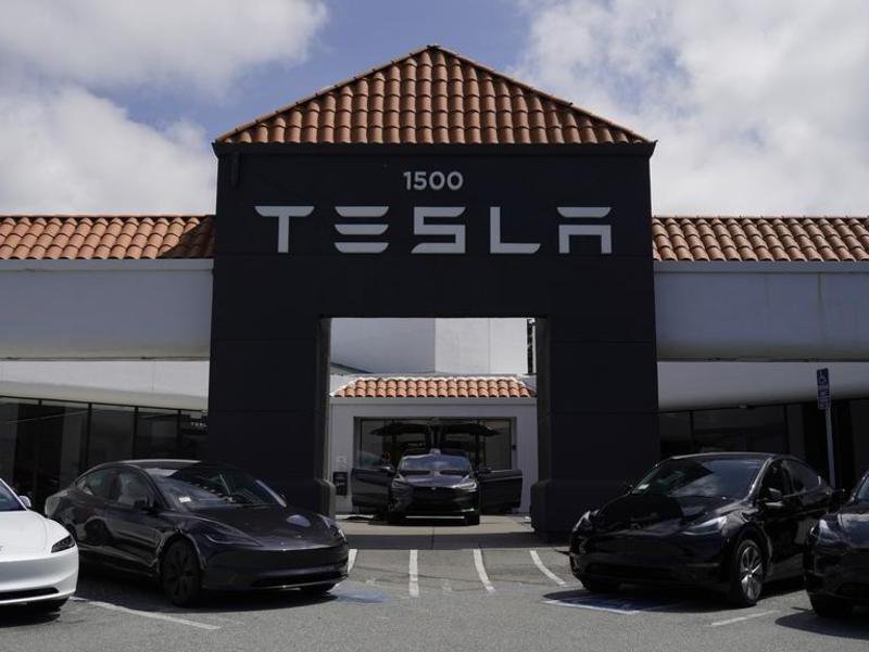 Tesla melanggar UU negara