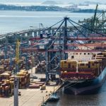 Tarif dan hambatan perdagangan